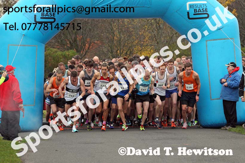 Senior men and womens Heaton Memorial 10k Road Race, Newcastle Town Moor. Photo:  David T. Hewitson/Sports for All Pics
